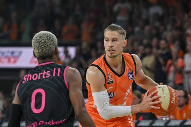 不仅增进了 不仅增进了